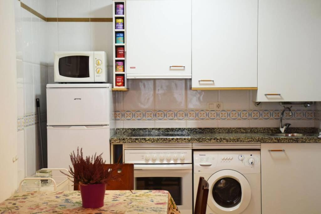 El Pisito De Rodrigo II Apartment Ribadesella Luaran gambar