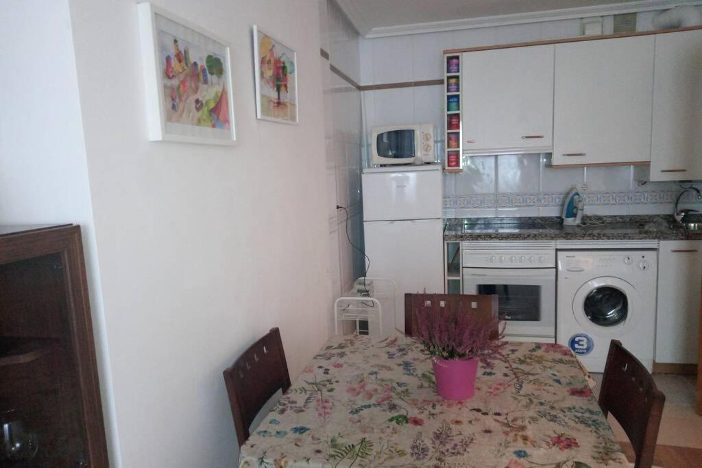El Pisito De Rodrigo II Apartment Ribadesella Luaran gambar