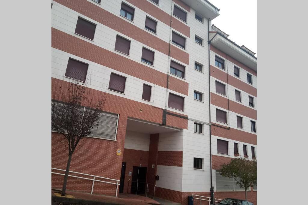 El Pisito De Rodrigo II Apartment Ribadesella Luaran gambar