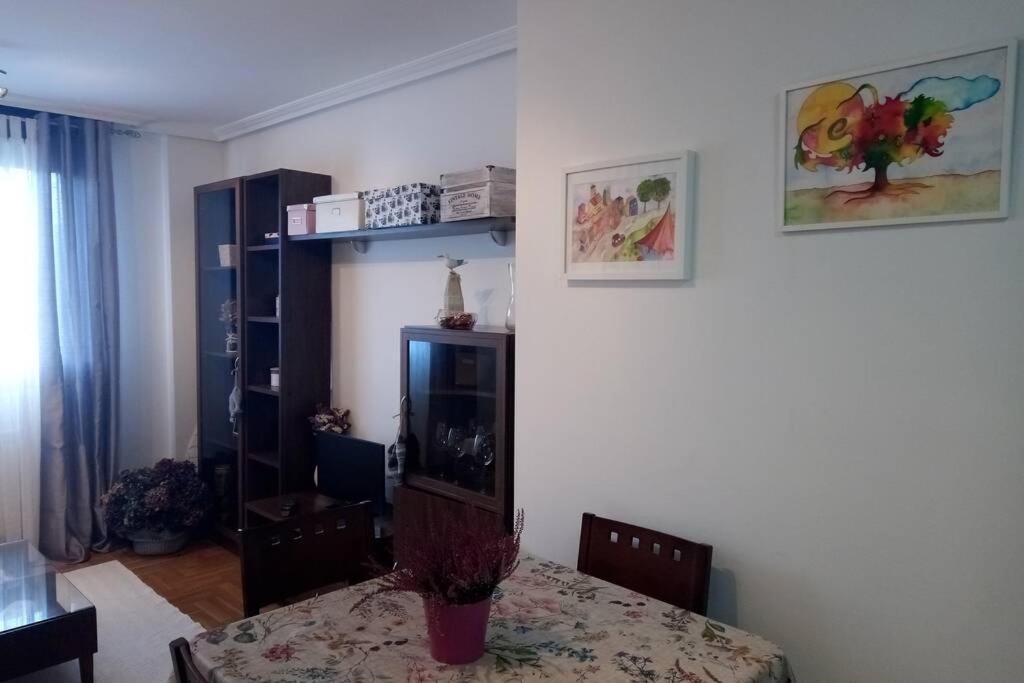 El Pisito De Rodrigo II Apartment Ribadesella Luaran gambar