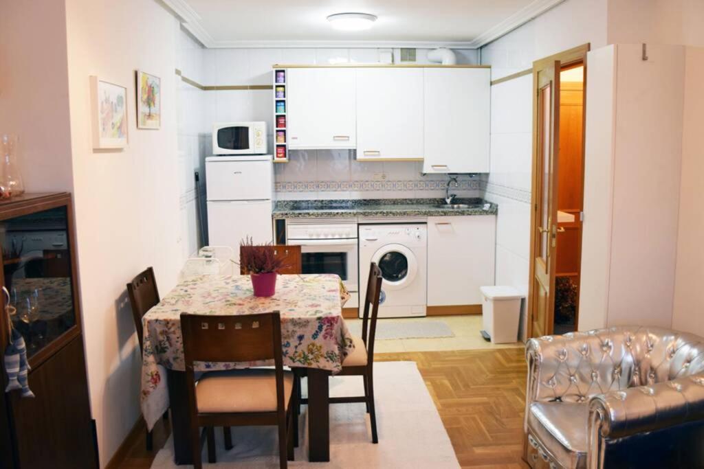 El Pisito De Rodrigo II Apartment Ribadesella Luaran gambar